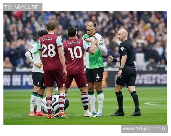 足球明星鲍金生的传奇人生与场上风采全解析